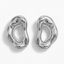 Brinco orgânico micro zircônia prata