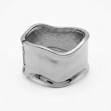 Bracelete ondulado liso prata