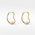 Brinco micro zircônia com pérola dourado